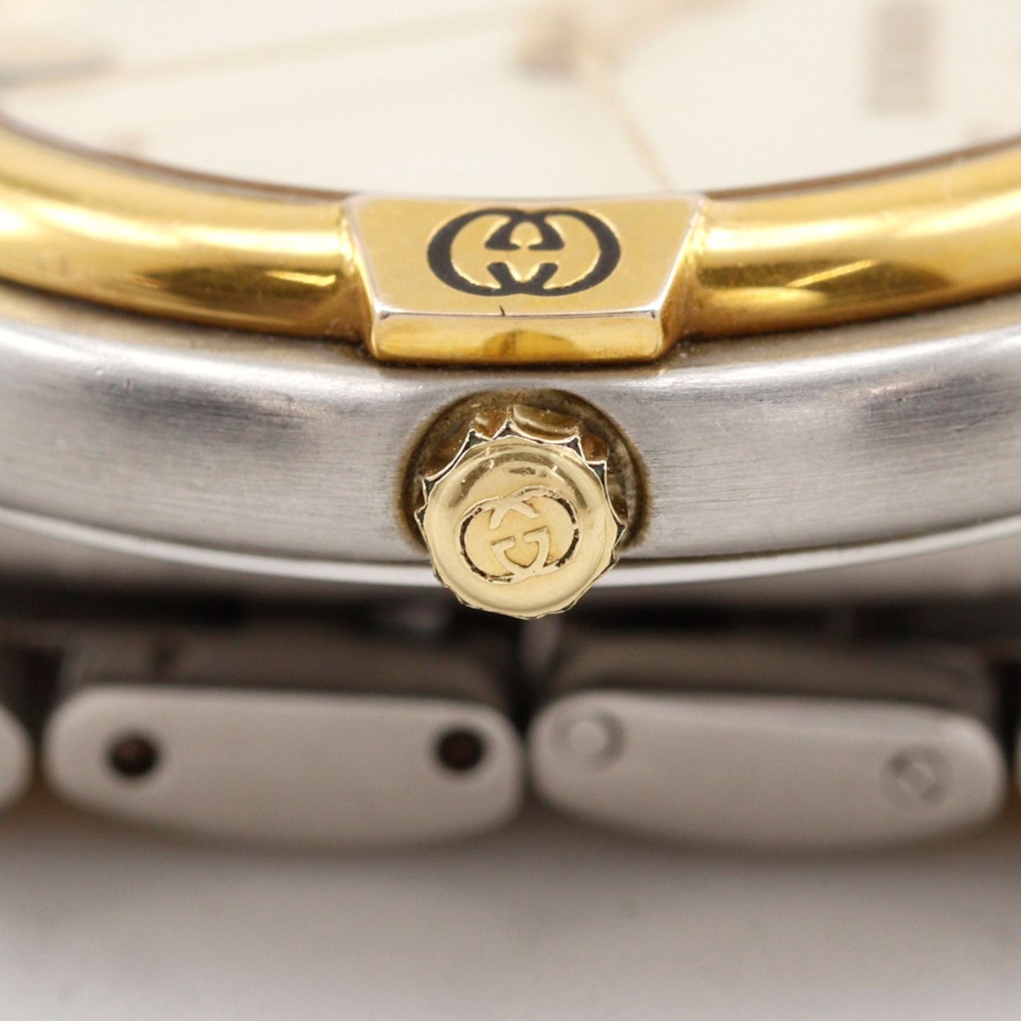 Gucci Stainless Steel Quartz Analog Display Ivory Dial Watch — view 7