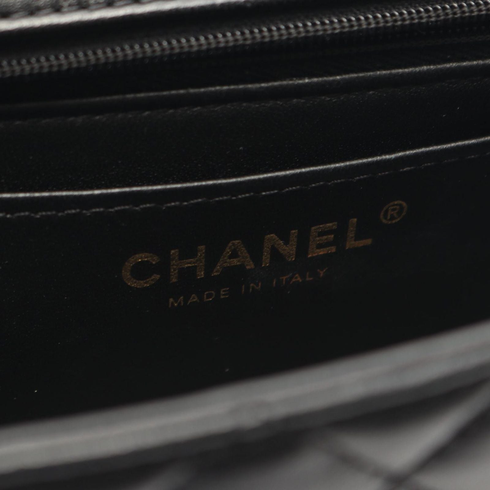 Chanel Shoulder Bag Quilted Top Handle Black 2-Way Lambskin Top Plastic Chain — view 4
