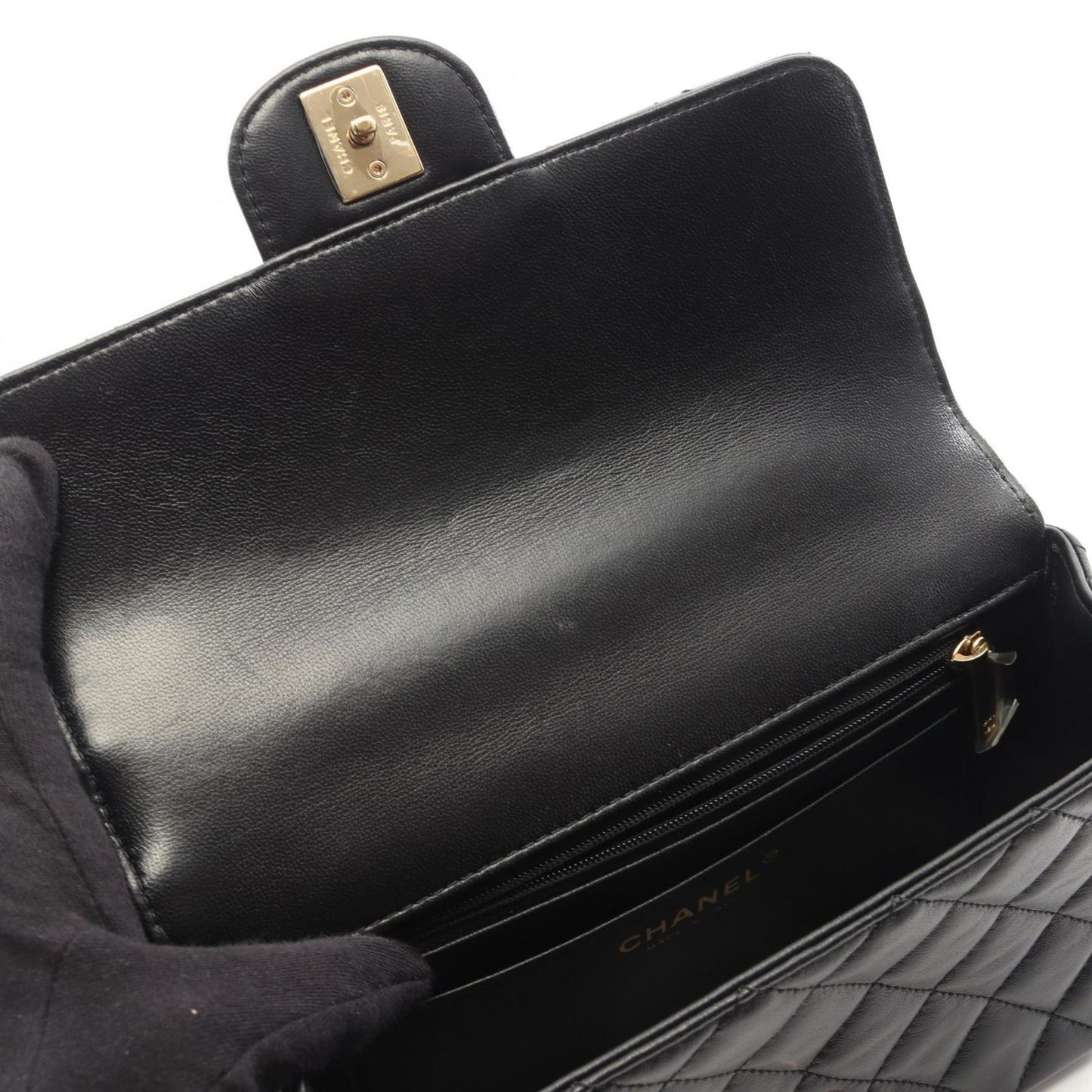 Chanel Shoulder Bag Quilted Top Handle Black 2-Way Lambskin Top Plastic Chain — view 6