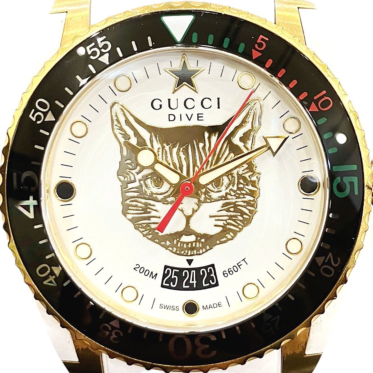 Gucci Dive Mystic Cat Watch SS Rubber Quartz White Gold Dial 136.3 — view 4