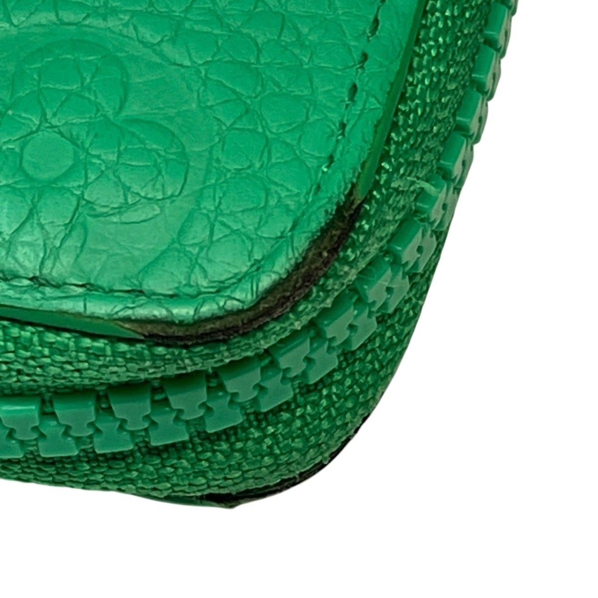 Louis Vuitton Zippy Wallet Vertical Monogram Taurillon Leather — view 8