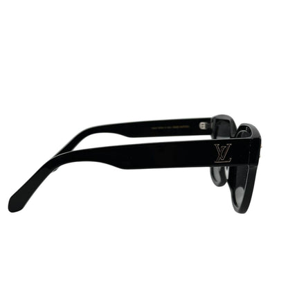Louis Vuitton LV Confidence Sunglasses Eyewear — view 5