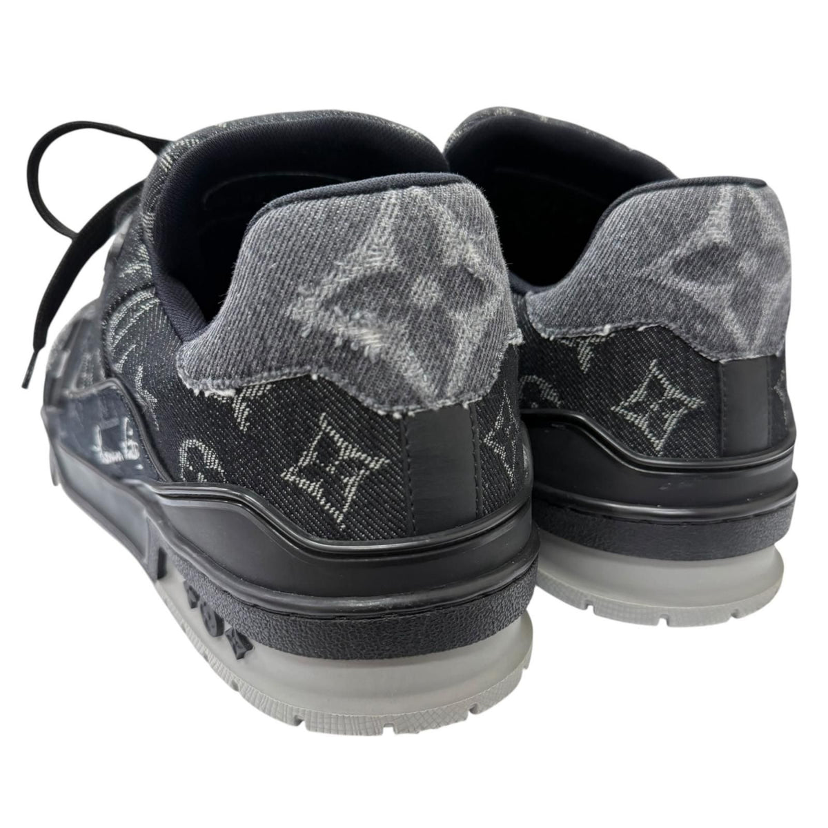 Louis Vuitton LV Trainers Line Monogram Denim Low-Cut Sneakers Black 9.5 — view 5
