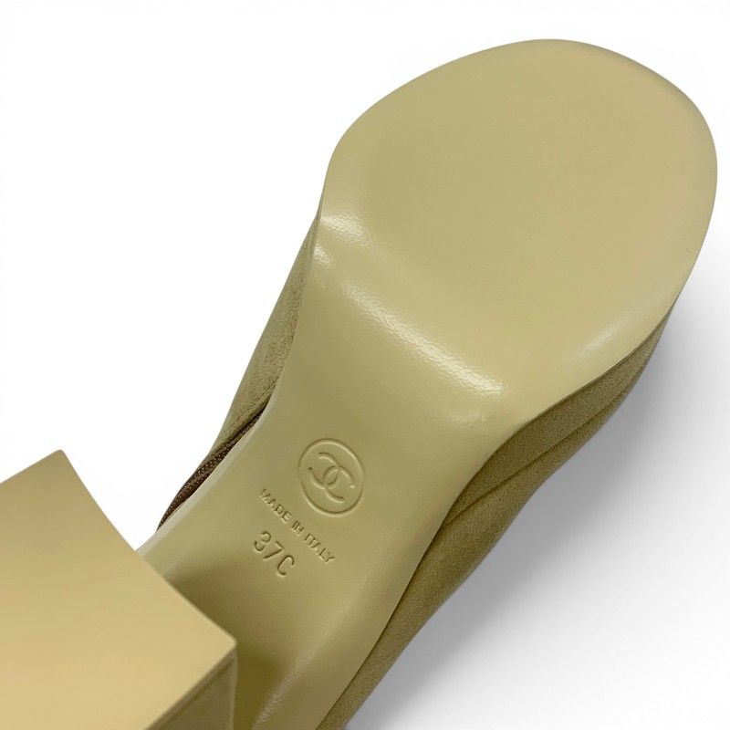 Chanel Boots Short Shoes Suede Patent Beige Black Gold Logo CC Charm Bicolor — view 7