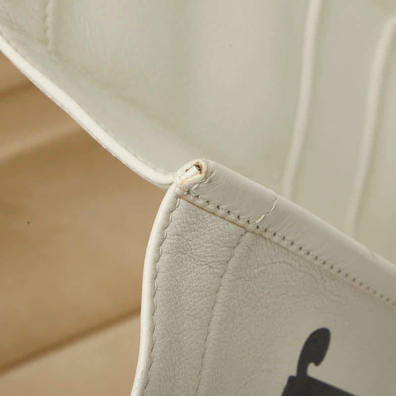 Dior Book Tote Bag White Black Leather — view 8