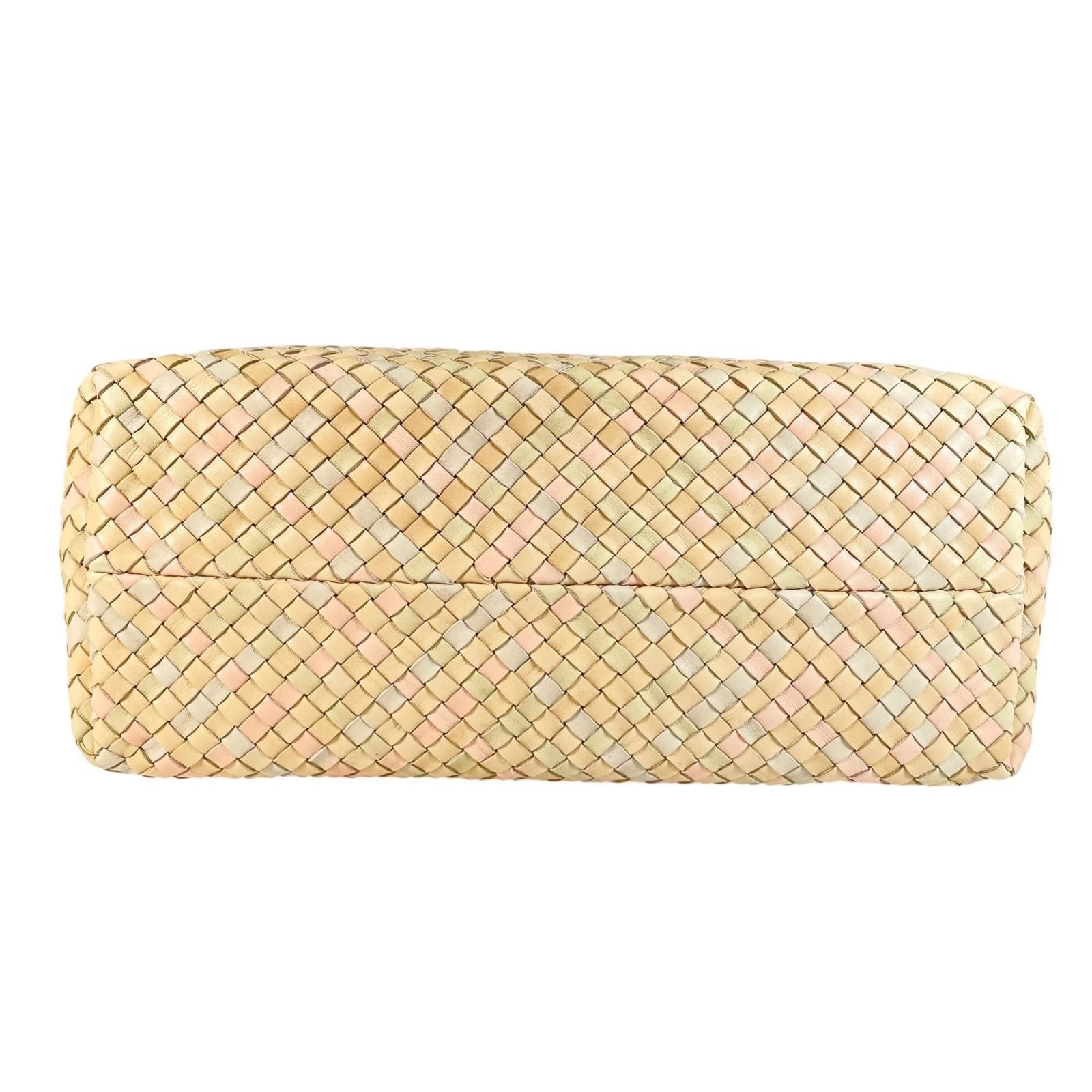 Bottega Veneta Intrecciato Cabas MM Tote Bag Lambskin Multicolor 500 Limited — view 4