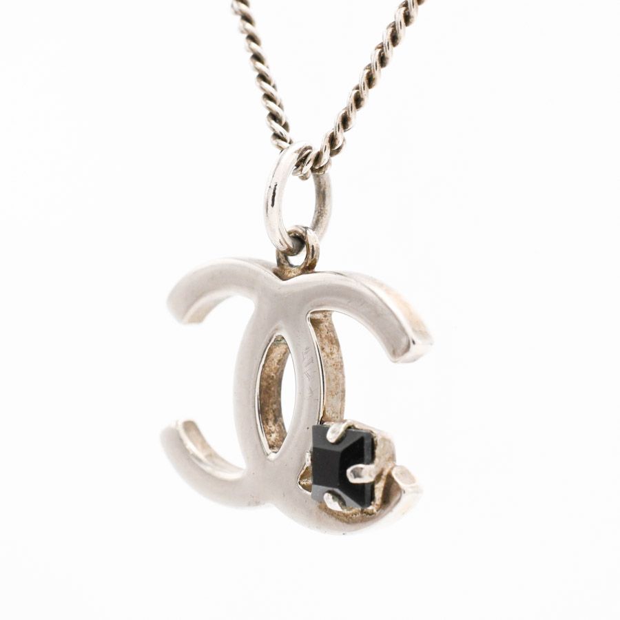 Chanel Necklace Black — view 2