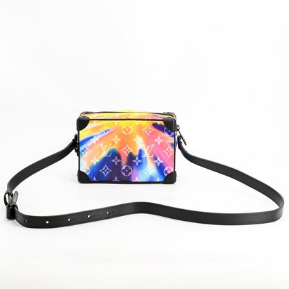 Louis Vuitton Shoulder Bag Soft Trunk — view 3