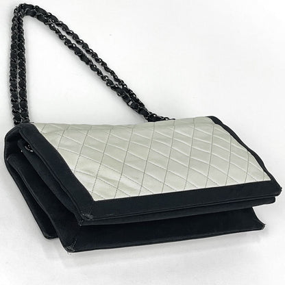 Chanel Single Flap Chain Shoulder Bag Bicolor Leather White — view 2