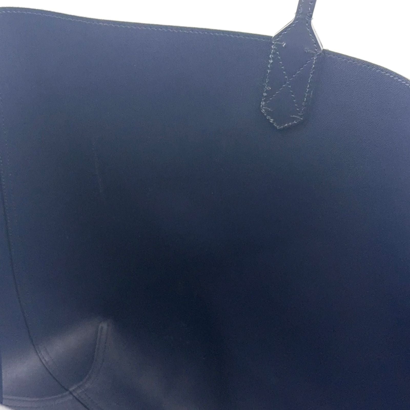 Gucci GG Blue Mus Reversible Leather Navy Beige Tote Bag — view 7