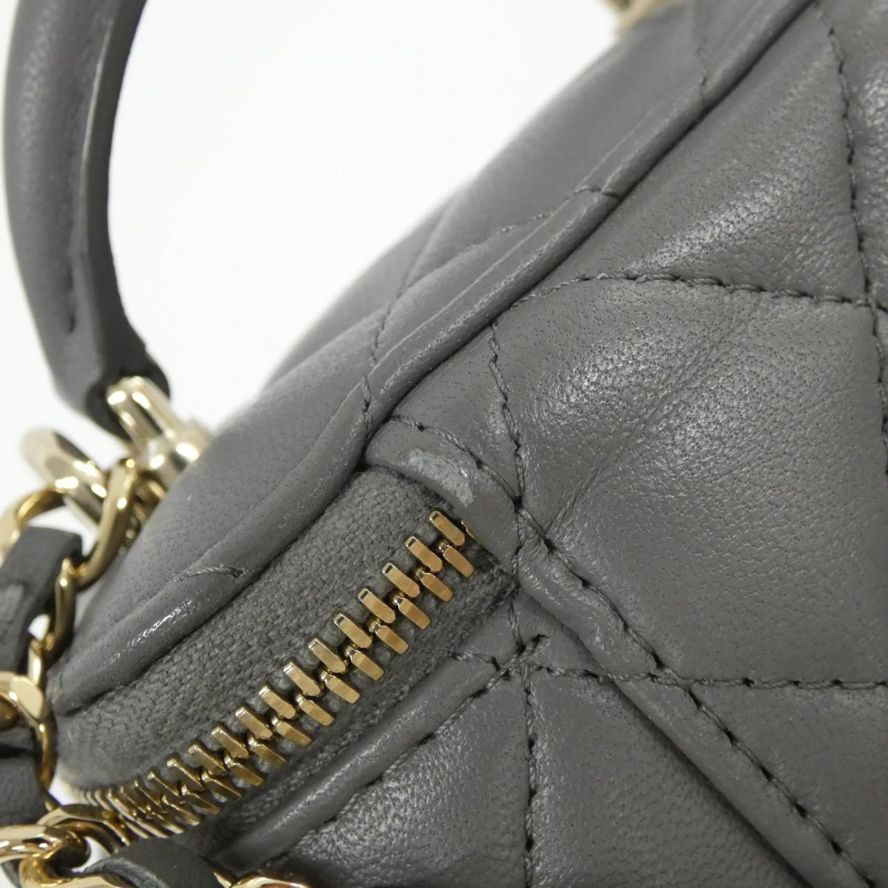 Chanel Bag Handbag Gray — view 6