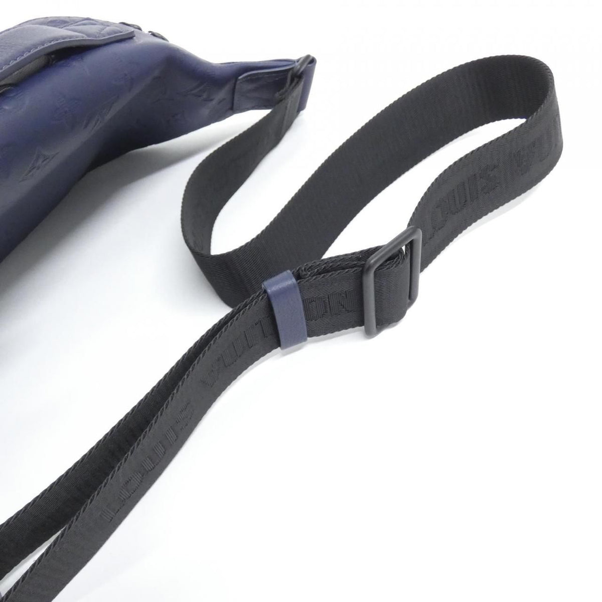 Louis Vuitton Monogram Shadow Rush Bum — view 5