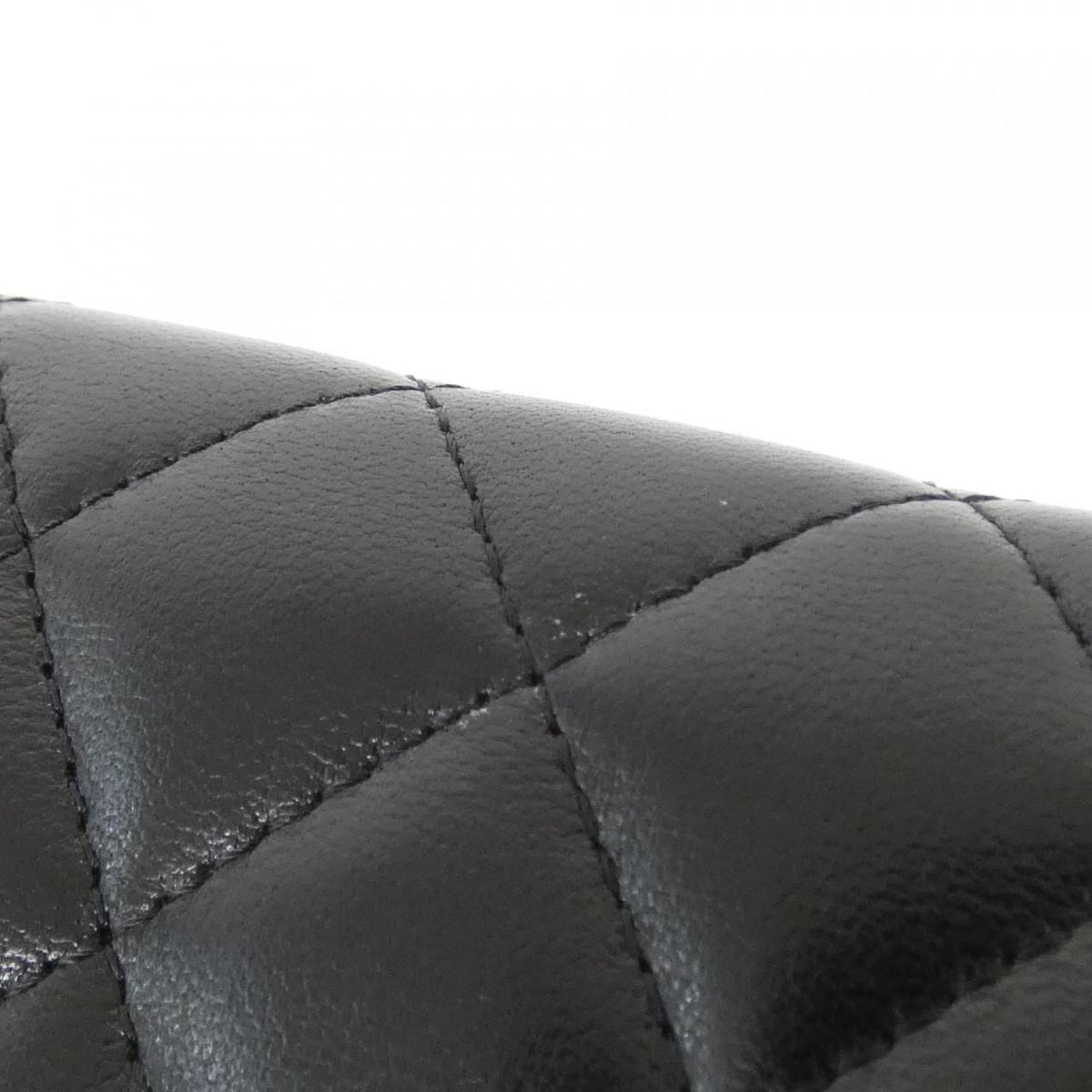 Chanel Chain Clutch Black — view 6