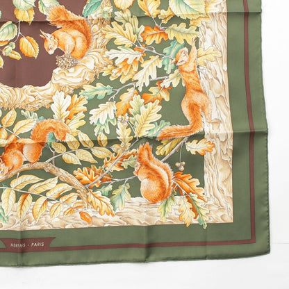 Hermes Carre 90 Silk Casse Noisette Nutcracker Scarf Green — view 5