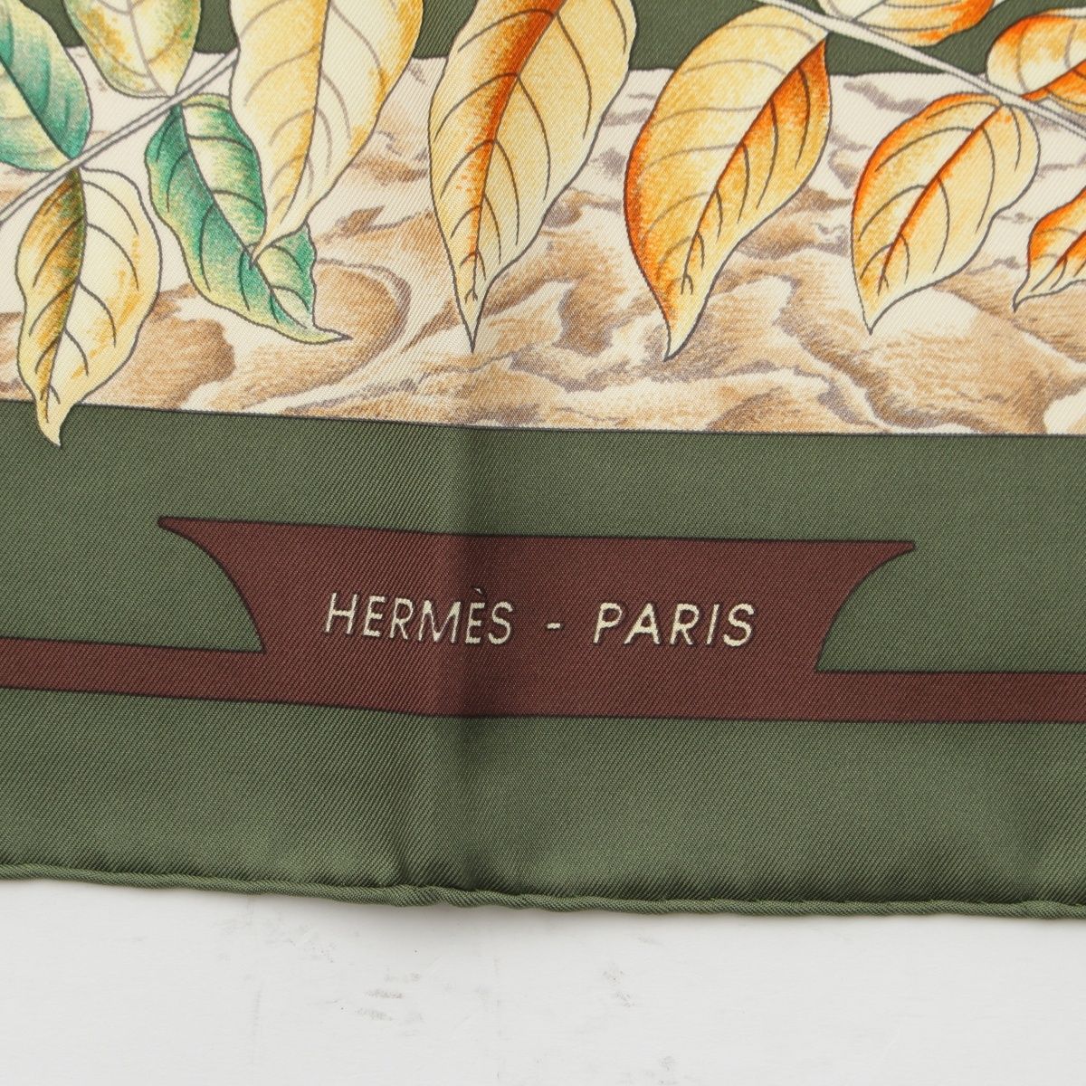 Hermes Carre 90 Silk Casse Noisette Nutcracker Scarf Green — view 7