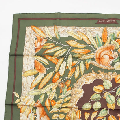 Hermes Carre 90 Silk Casse Noisette Nutcracker Scarf Green — view 2