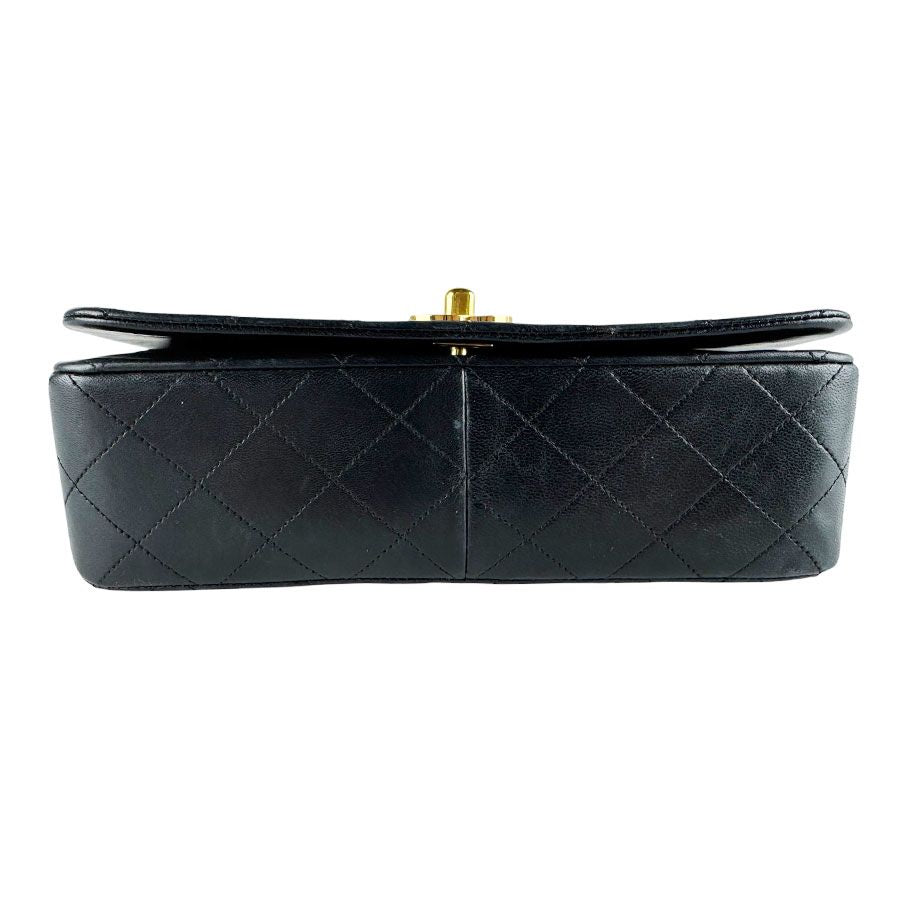 Chanel Shoulder Bag Black — view 4
