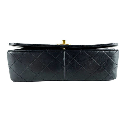 Chanel Shoulder Bag Black — view 4
