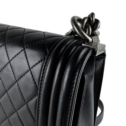 Chanel Shoulder Bag Boy Large — view 6