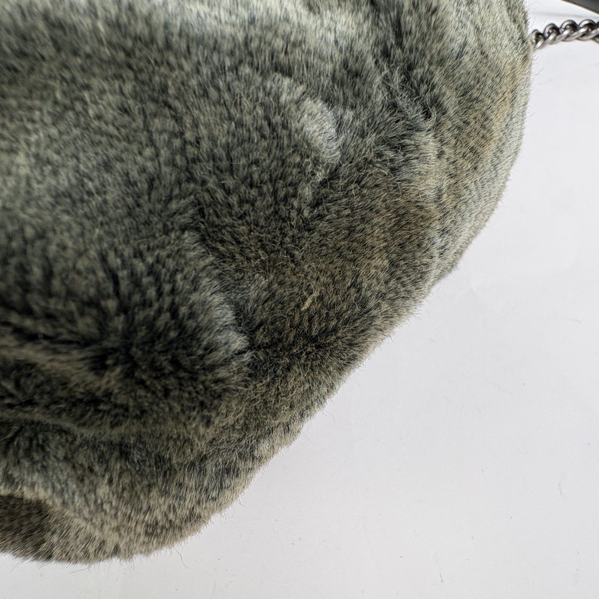 Chanel CC Logo Chain Shoulder Bag 2-Way Faux Fur Fabric Green — view 4