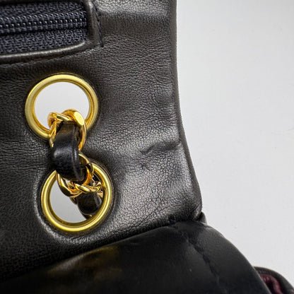 Chanel Quilted Double Flap Chain Shoulder Bag CC Logo Leather Black — view 8