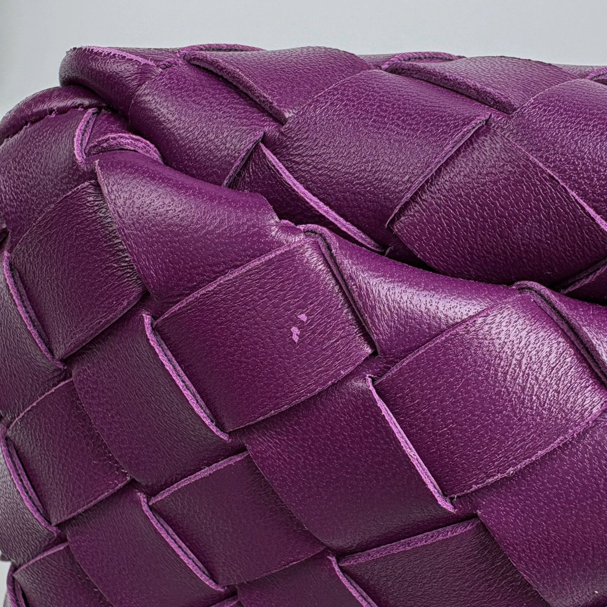 Bottega Veneta Campana Intrecciato Tote Bag Leather Purple — view 3