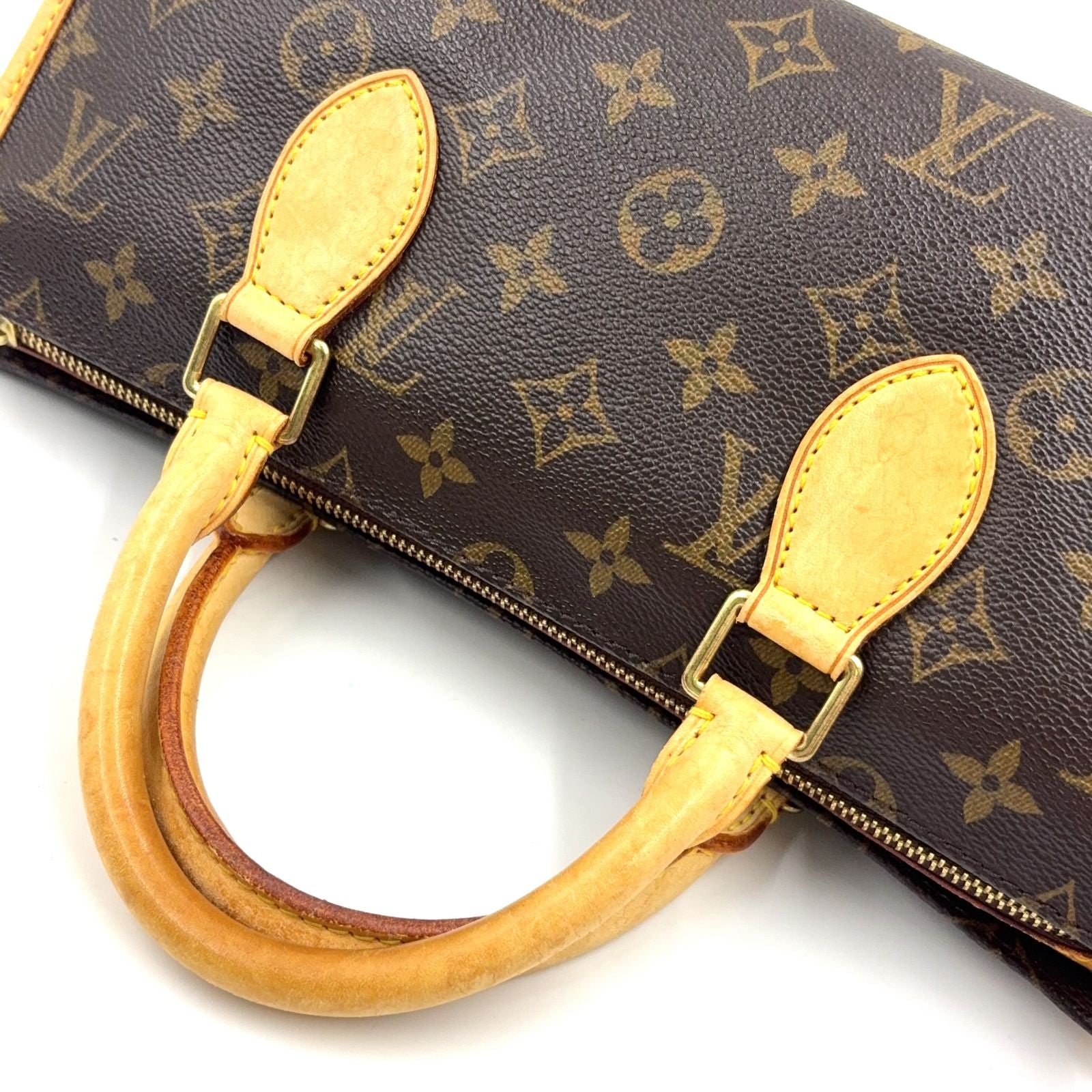 Louis Vuitton Popincourt Monogram Leather Brown Light Handbag Gold — view 6