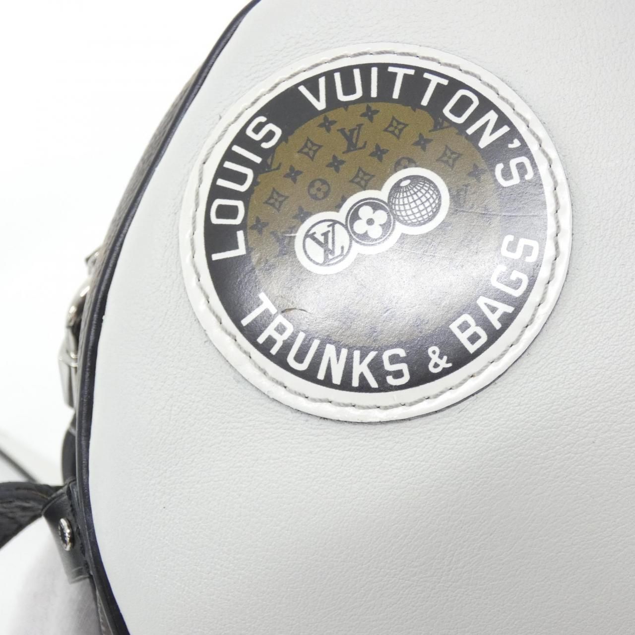 Louis Vuitton Boite Chapeau Sple Shoulder Bag — view 5