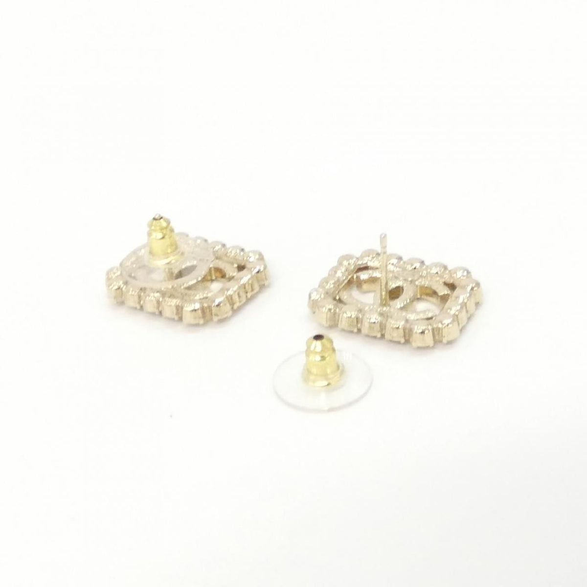 Chanel Earrings Gold — view 3