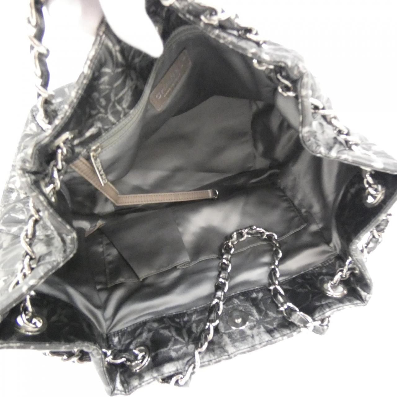 Chanel Bag Handbag Silver — view 6