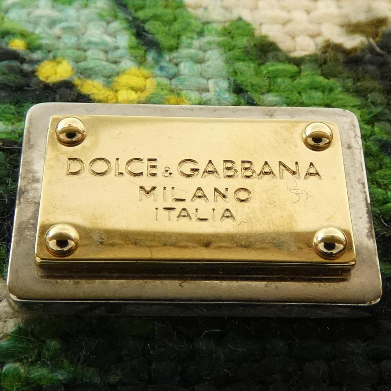 Dolce & Gabbana — view 5