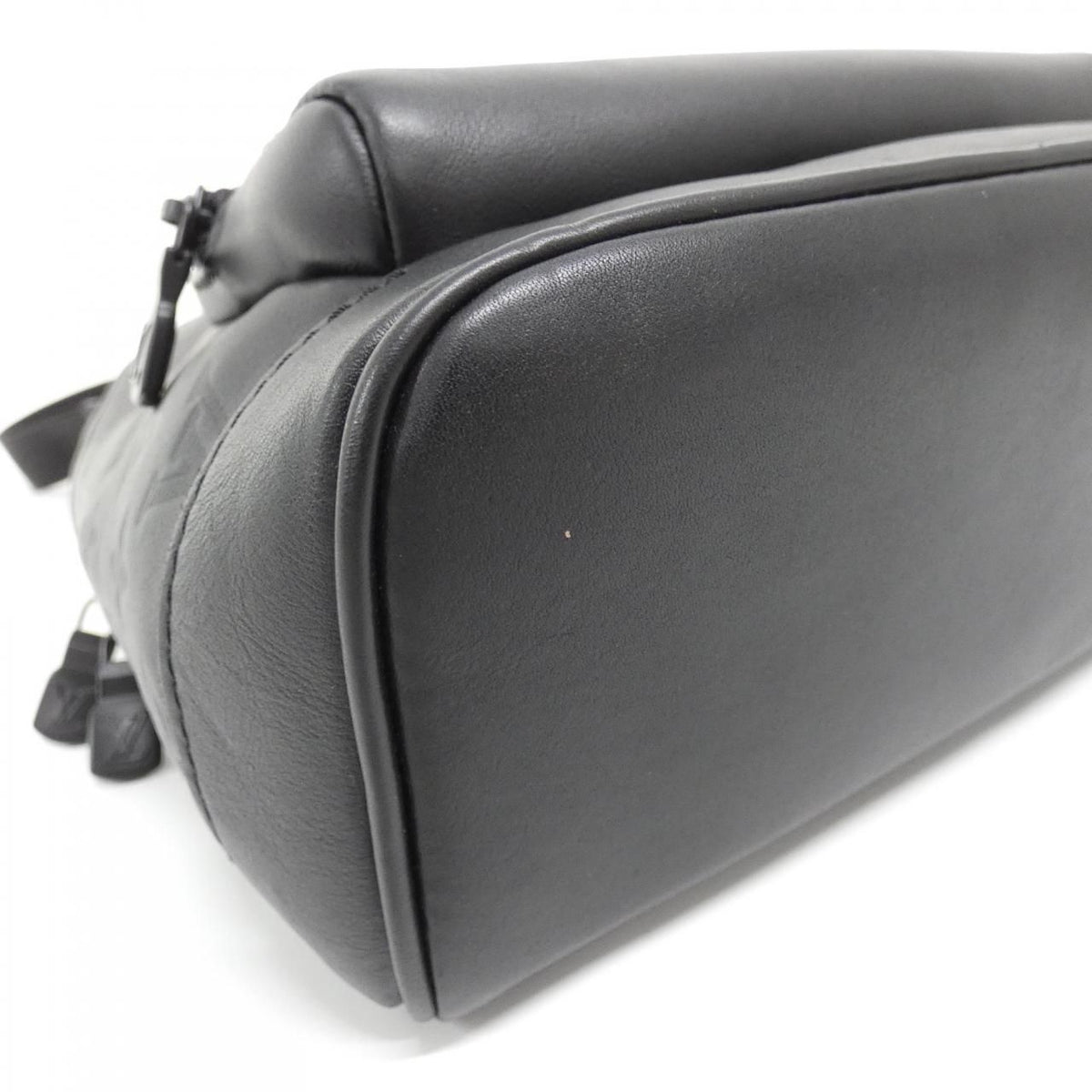 Louis Vuitton Monogram Shadow Leather Sling Bag — view 3