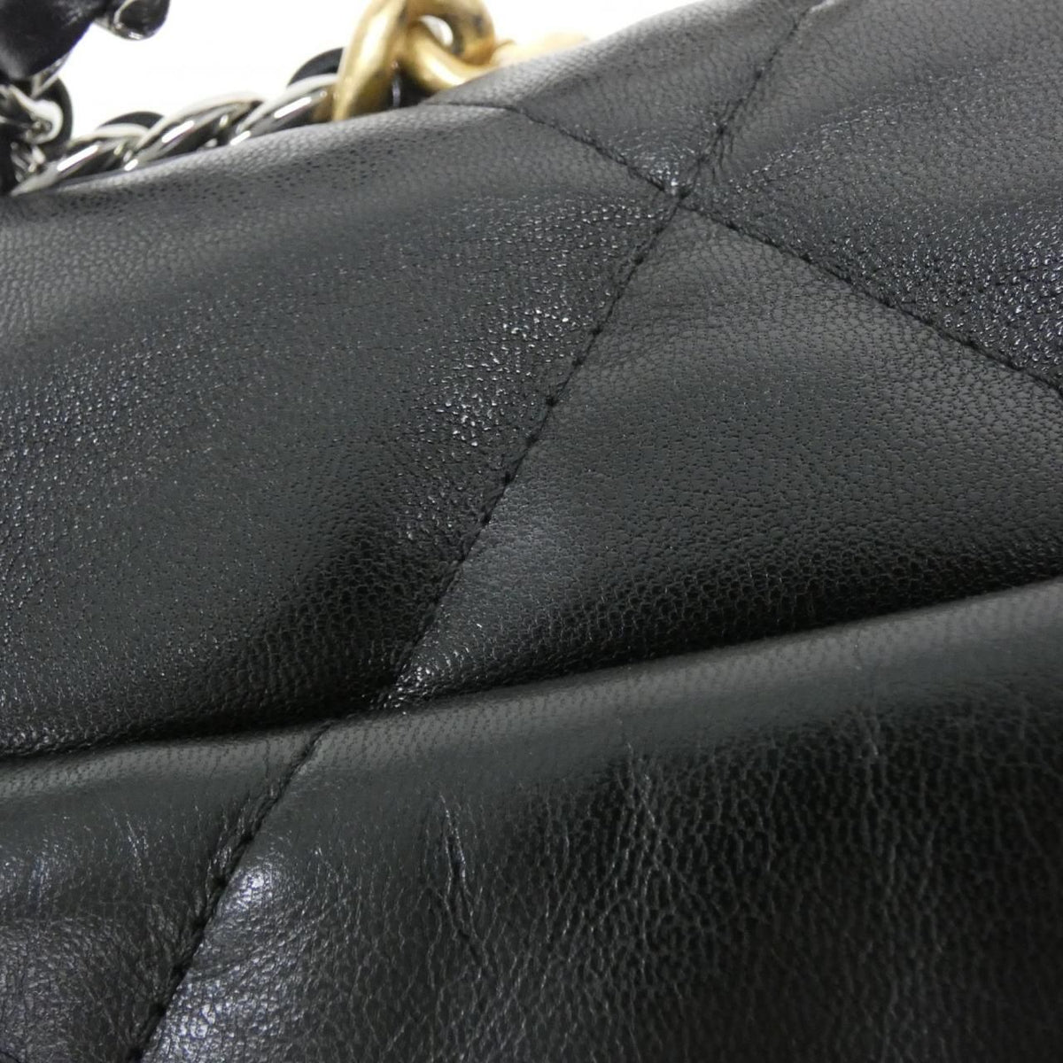 Chanel 19 Line Shoulder Bag — view 6