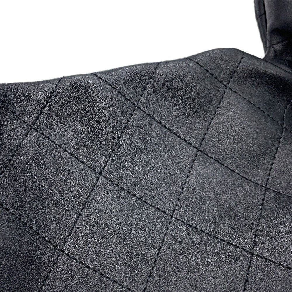 Chanel Handbag Quilted CC Logo Hobo Calfskin Black — view 8
