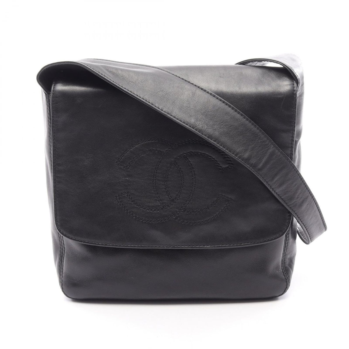 Chanel Shoulder Bag CC Logo Black Lambskin CC