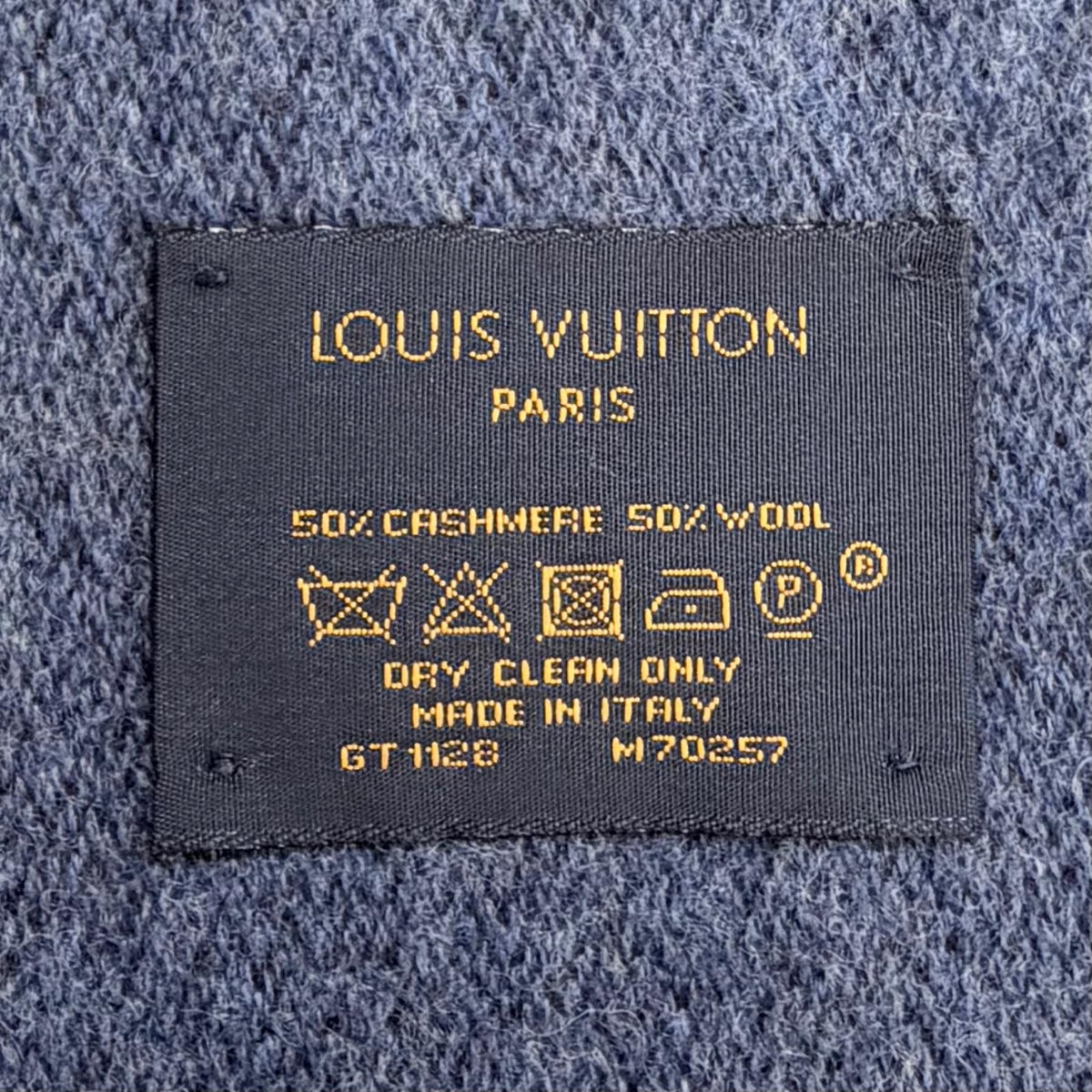 Louis Vuitton Echarpe Monogram Gradient Cashmere Wool Fringe Scarf Navy — view 6