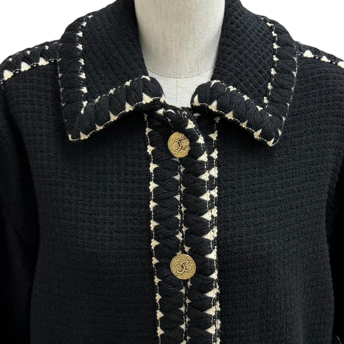 Chanel 91A Vintage Wool CC Logo Gold Button Lining Gripoix Print Tweed Coat — view 2