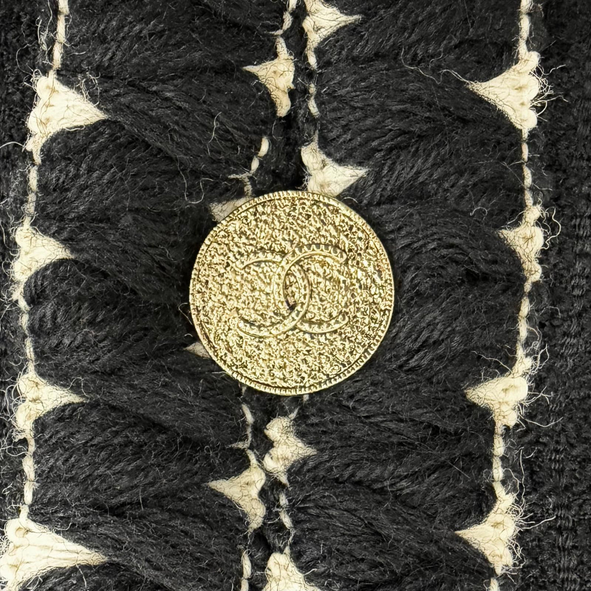 Chanel 91A Vintage Wool CC Logo Gold Button Lining Gripoix Print Tweed Coat — view 7