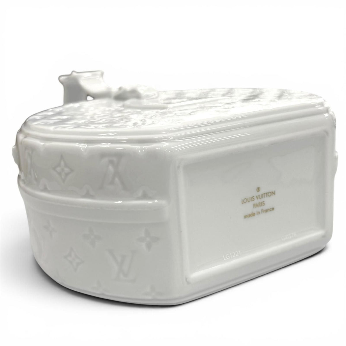 Louis Vuitton Vase Porcelain Monogram Pattern Embossed Bag Motif White — view 5