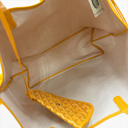 Goyard Saint Louis GM Processed Clip Universal Tote Bag Yellow — view 8