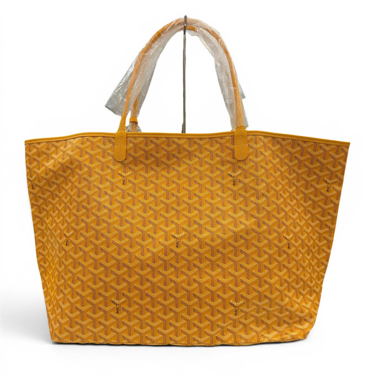 Goyard Saint Louis GM Processed Clip Universal Tote Bag Yellow — view 3