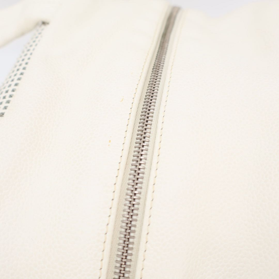 Chanel Perforated Handbag White Mini — view 6
