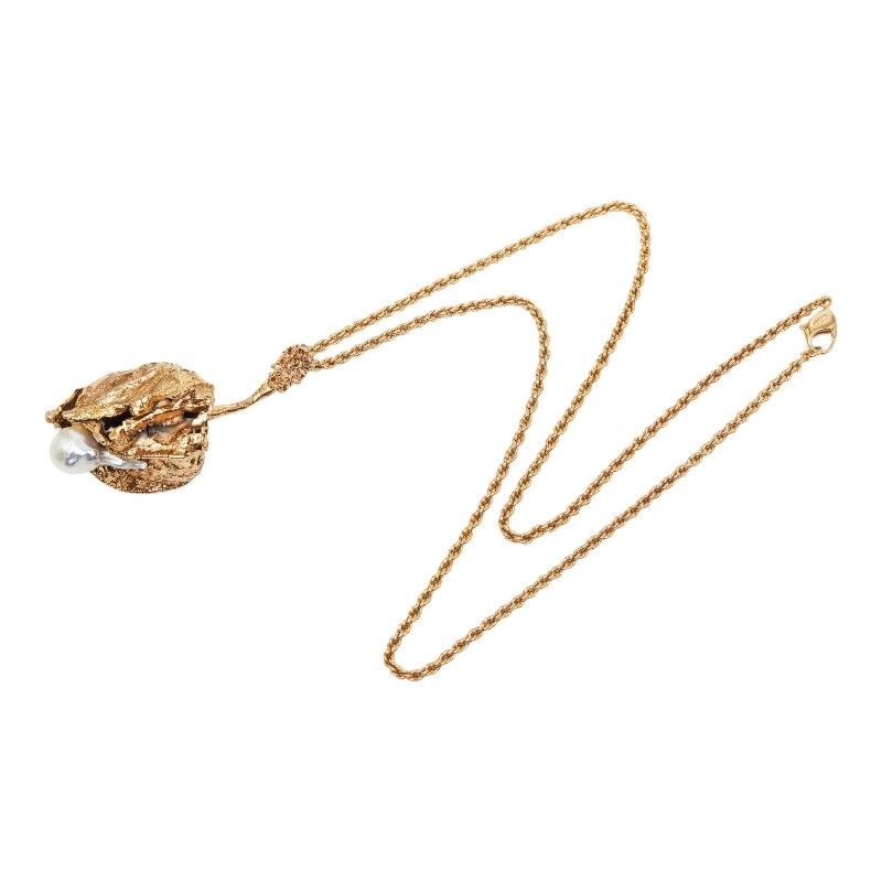 Dior Leaf Motif Chain Pendant Gold Plated Faux Pearl — view 4