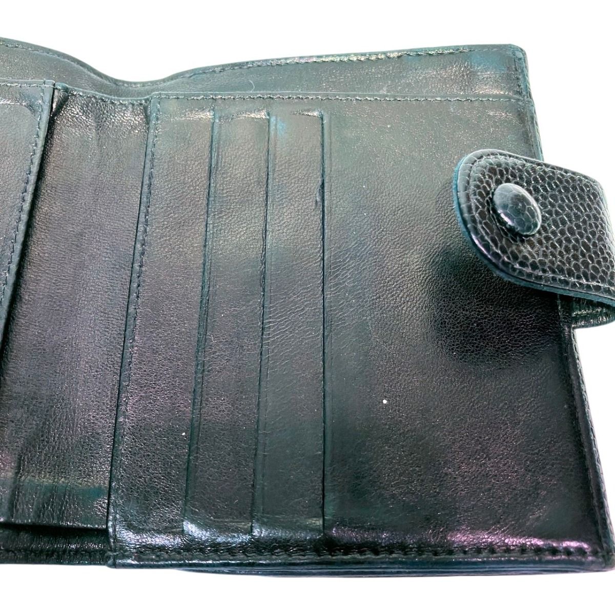 Chanel CC Logo Bifold Wallet Caviar Leather — view 8