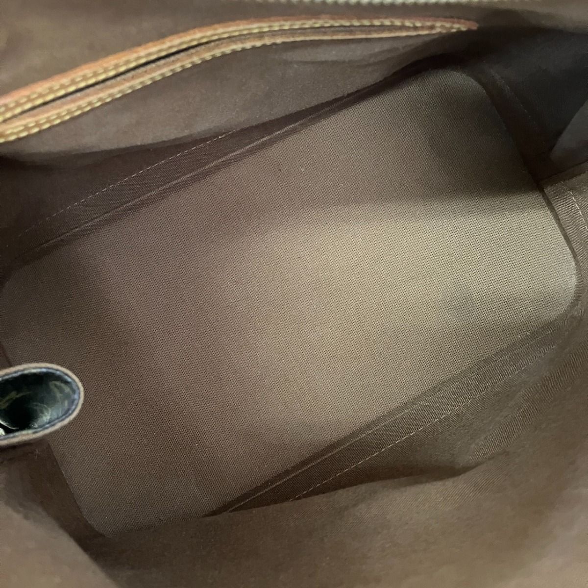 Louis Vuitton Alma Monogram Handbag Leather Canvas — view 6