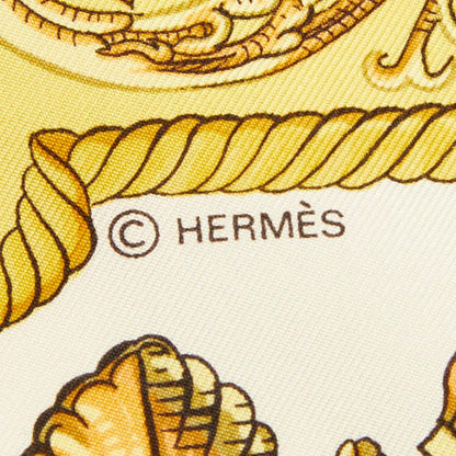 Hermes Carre 90 LV Dovicvs Magnvs White Louis Xiv On Horse Scarf Yellow Silk — view 4