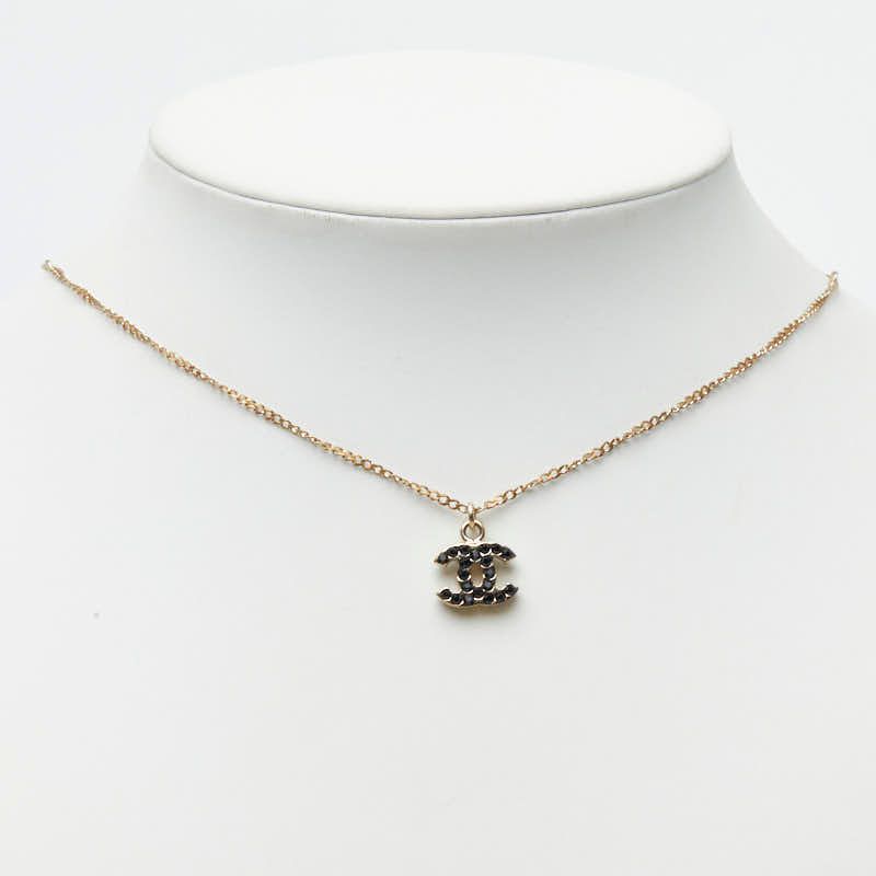 Chanel CC Logo Pendant Gold Black Plated Rhinestone — view 6