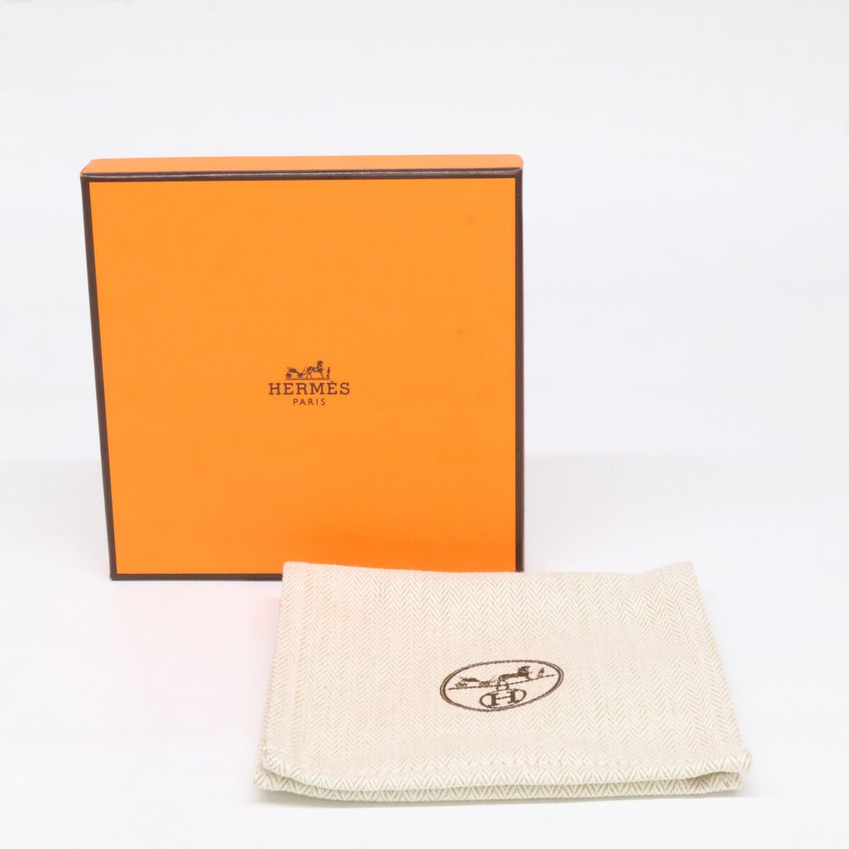 Hermes Equip PM Lacquer Wood T2 Bracelet — view 8