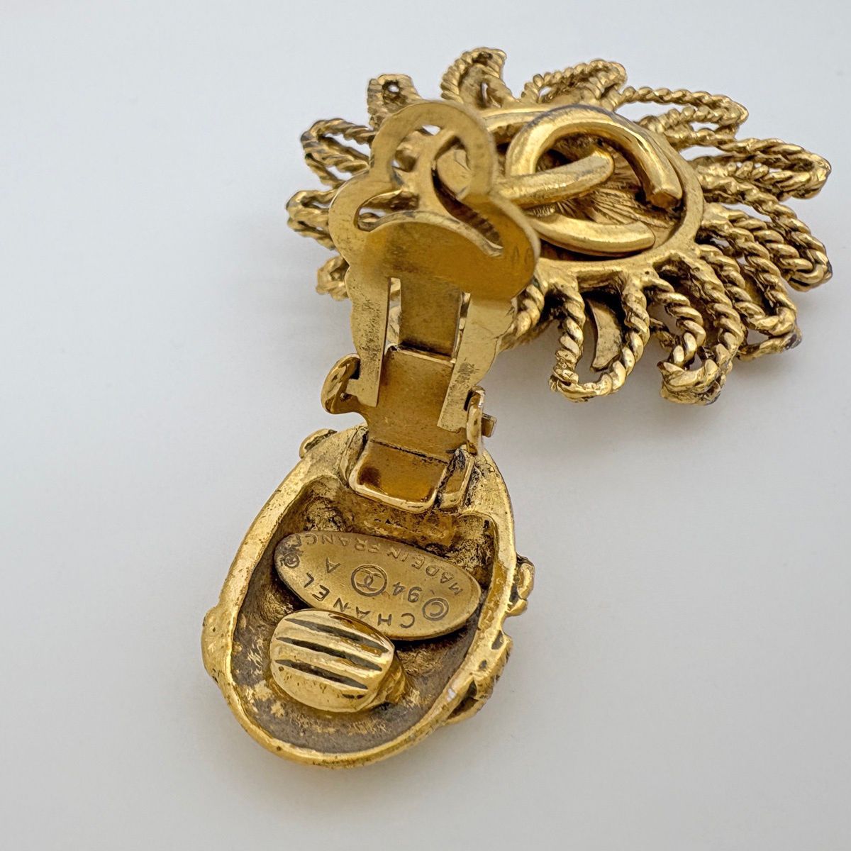 Chanel CC Logo Earrings Swing Gold Plated — view 3