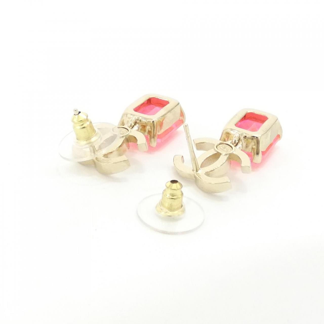 Chanel Earrings Gold — view 3